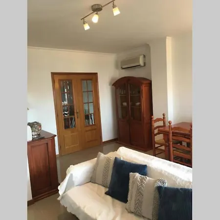 T2 Vila Real Santo Antonio Family Holidays House アパート *