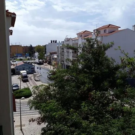 T2 Vila Real Santo Antonio Family Holidays House Apartment